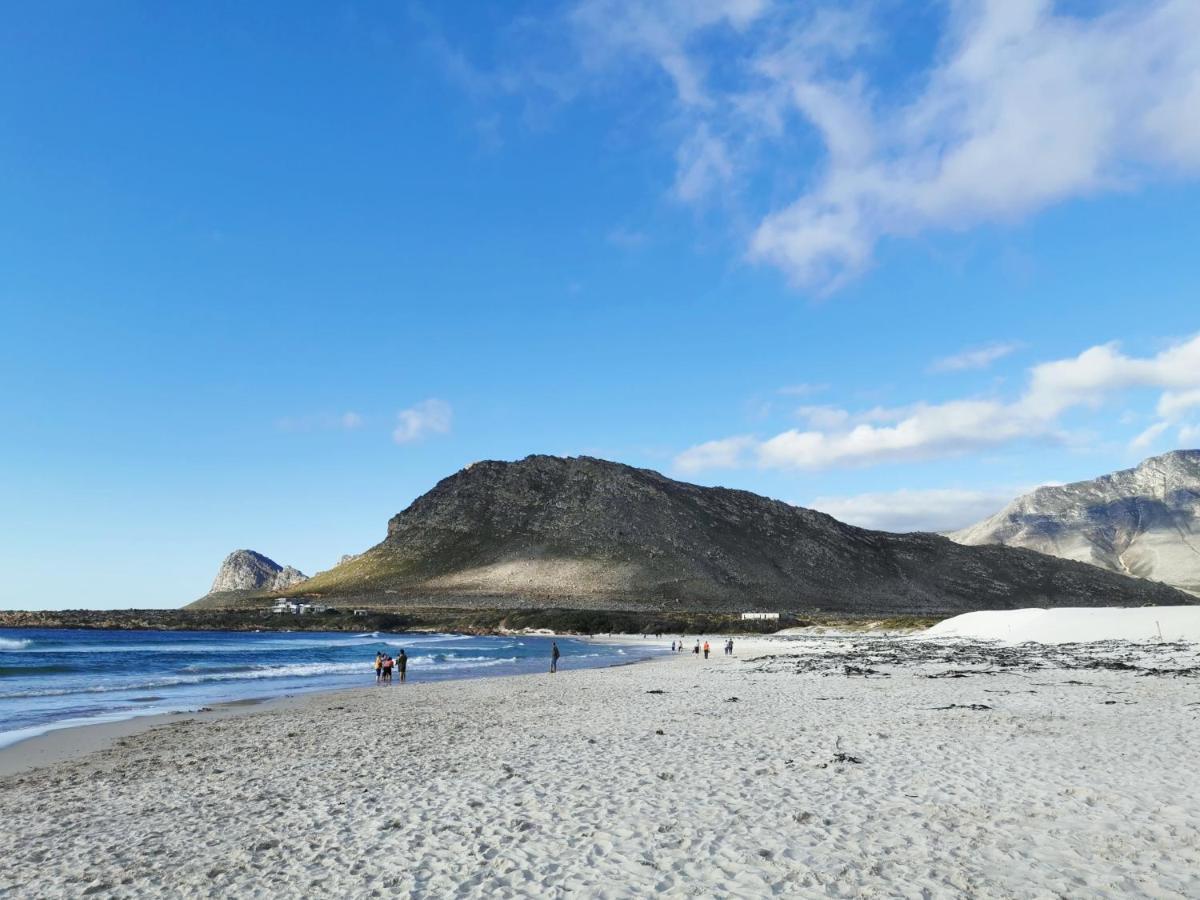 Beachcomber Overnight Stay Pringle Bay - Not Self-Catering Exterior photo